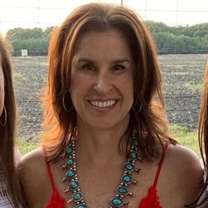 Meet your Posher, Cyndi